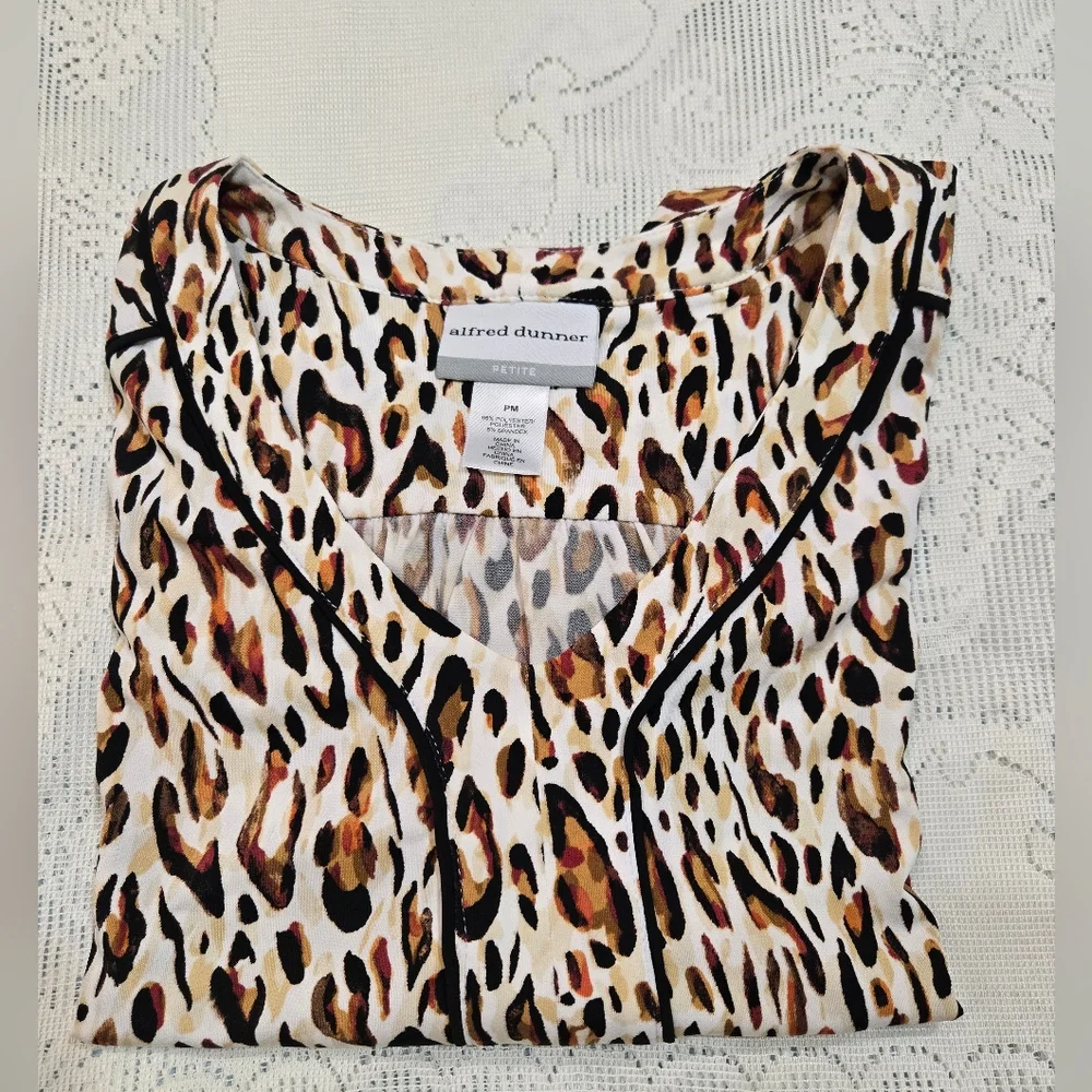 ALFRED DUNNER ANIMAL PRINT LONG SLEEVE BLOUSE PETITE Sz PM - Picture 9 of 9